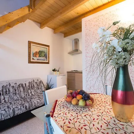 Appartement Raffaela *