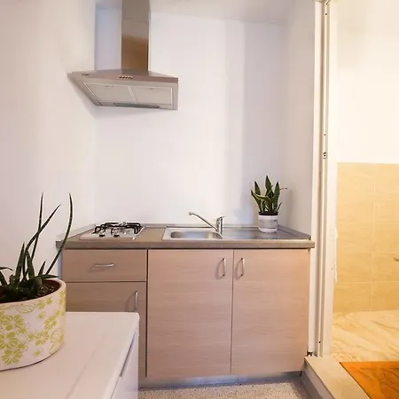 Apartamento Raffaela Aradeo